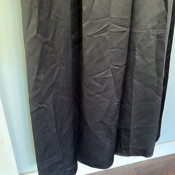 Christina Wu Black Overskirt - Picture 4 of 8